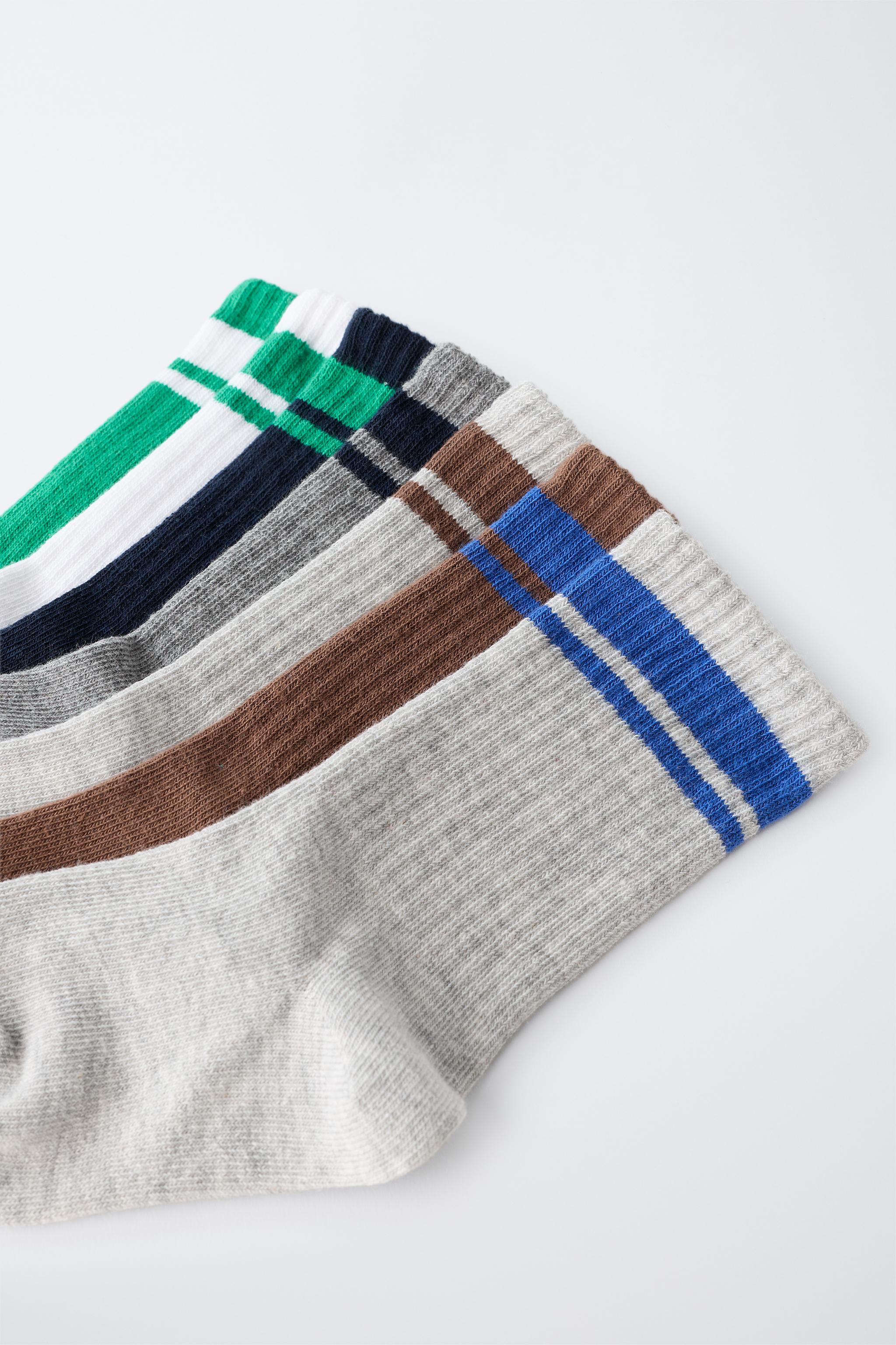 SEVEN-PACK OF STRIPED CREW SOCKS